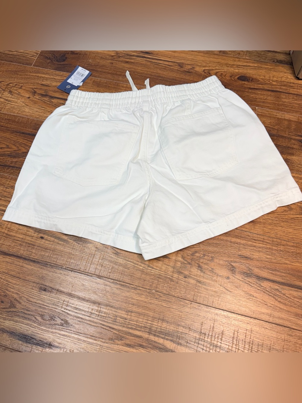 Universal Thread Men's Cream Elastic-Waist Athletic Shorts